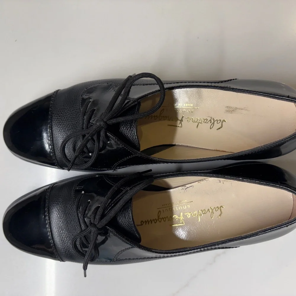 Women’s Salvatore Ferragamo Oxfords - Size 5 - Picture 5 of 8